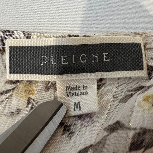 Pleione Floral Blouse Women's Size Medium Sheer Flutter Sleeve Romantic Feminine - Picture 4 of 7